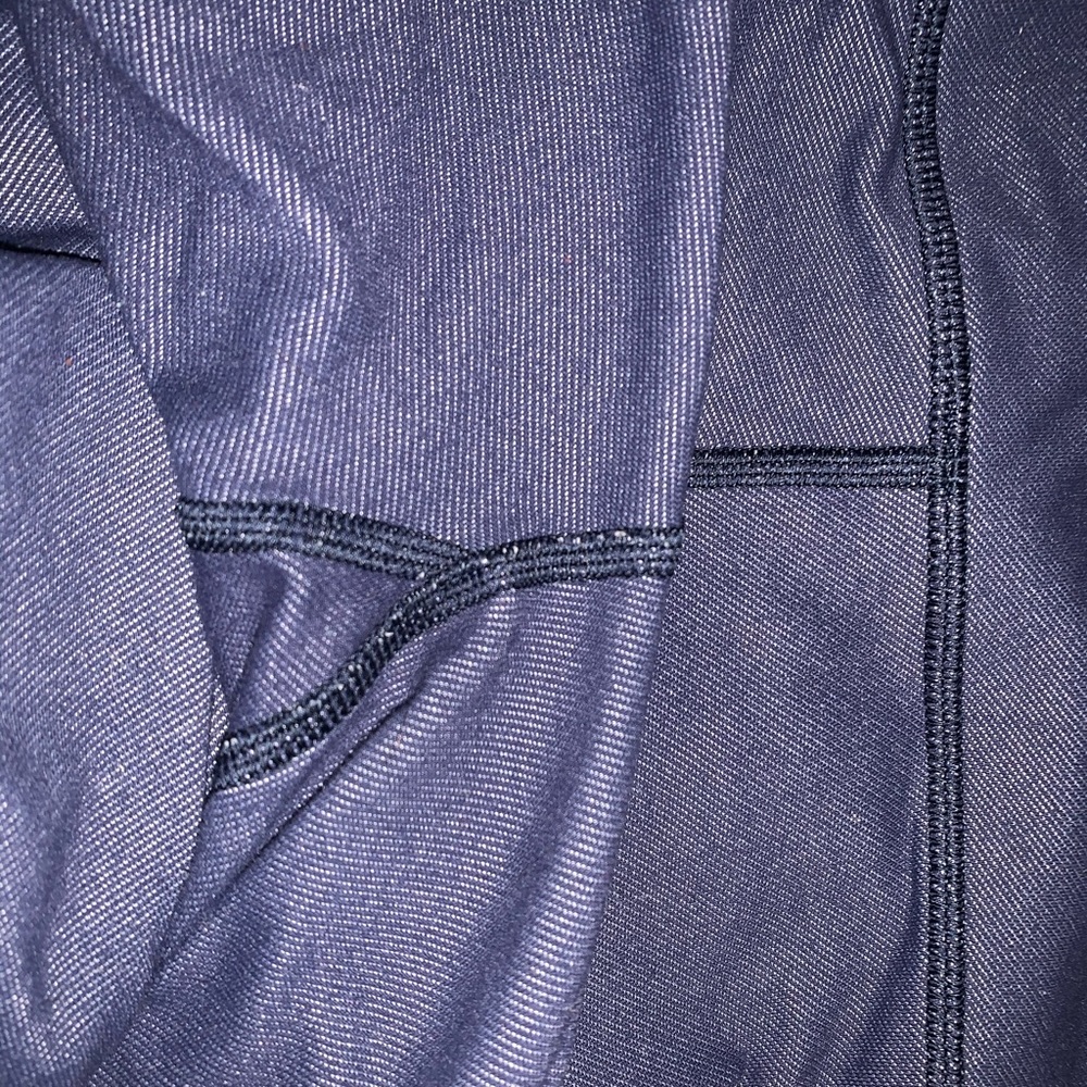 Lululemon size 4 leggings